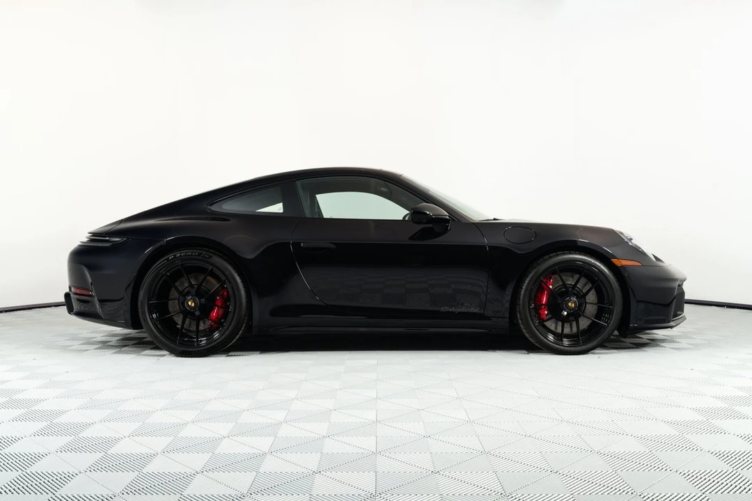 2025 Porsche 992 Carrera GTS - Image 8 of 21