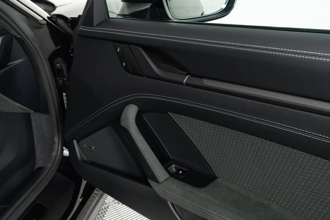 2025 Porsche 992 Carrera GTS - Image 15 of 31