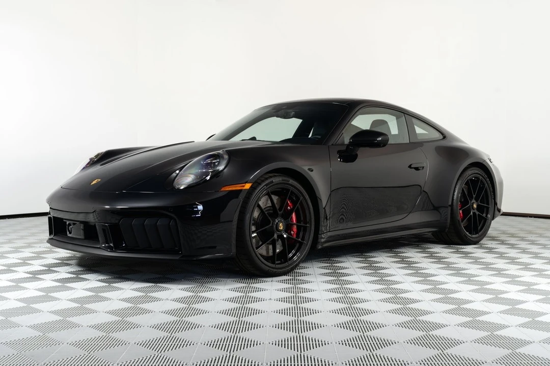 2025 Porsche 992 Carrera GTS - Image 3 of 21
