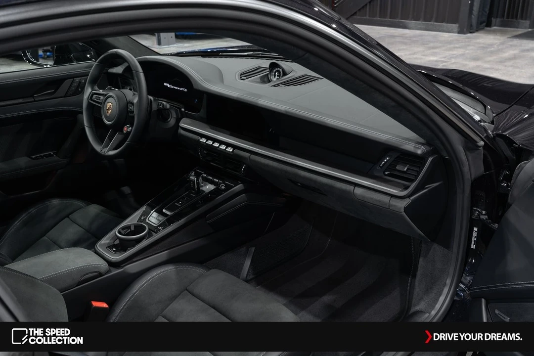 2025 Porsche 992 Carrera GTS - Image 20 of 21