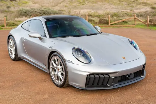 2025 Porsche 911 Carrera GTS Coupe