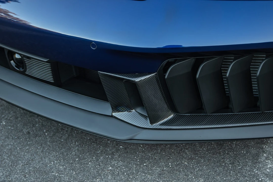 2025 Porsche 992 Carrera GTS - Image 26 of 31