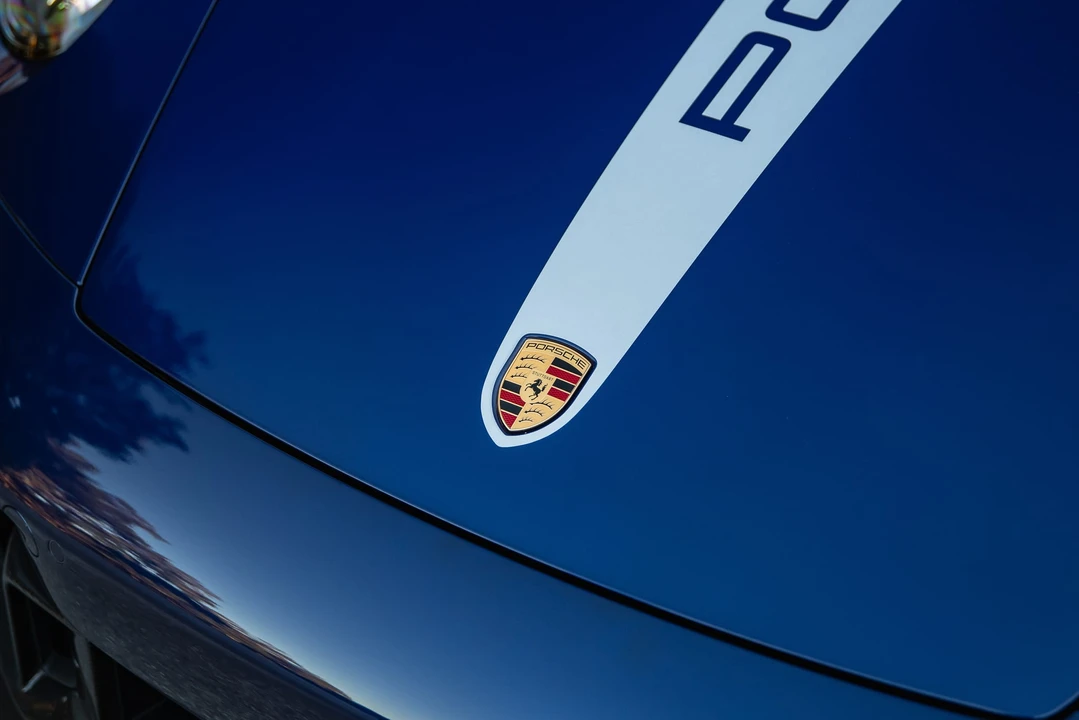 2025 Porsche 992 Carrera GTS - Image 28 of 31