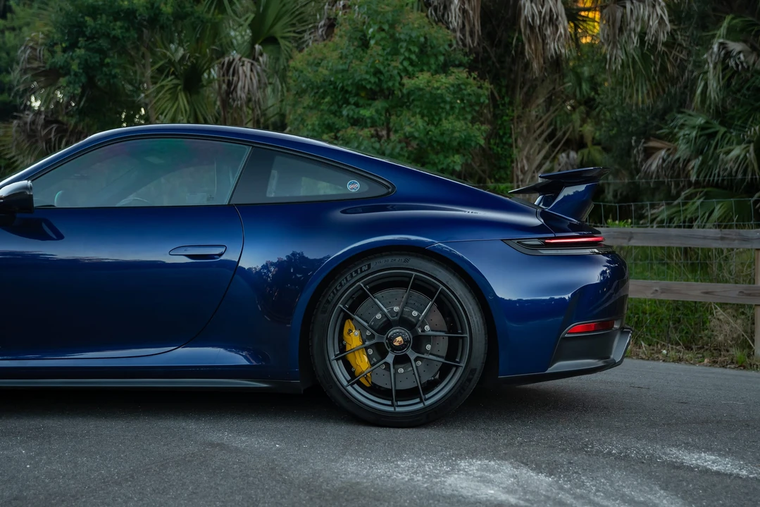 2025 Porsche 992 Carrera GTS - Image 19 of 31