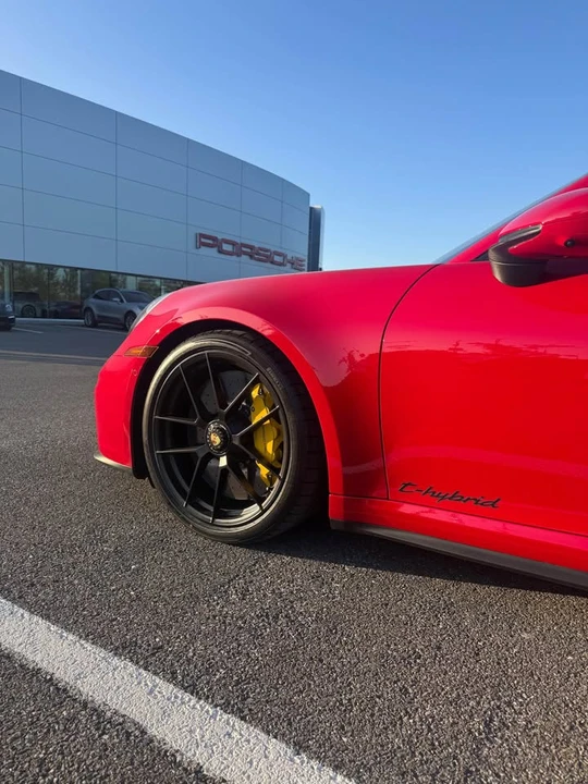 2025 Porsche 992 Carrera GTS - Image 4 of 9