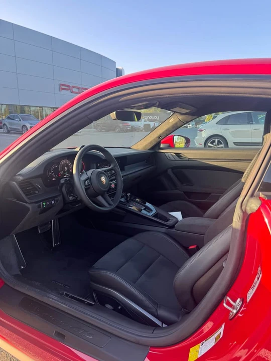 2025 Porsche 992 Carrera GTS - Image 6 of 9