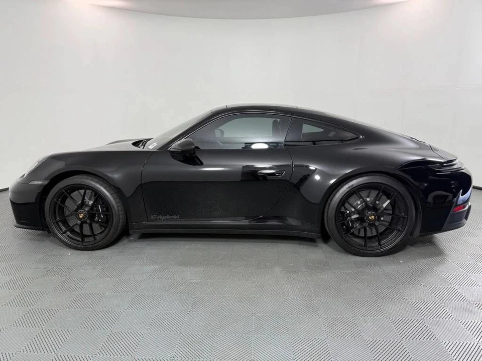 2025 Porsche 992 Carrera GTS - Image 2 of 5