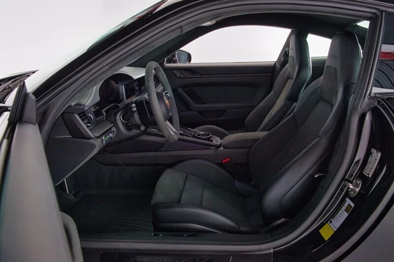 2025 Porsche 992 Carrera GTS - Image 19 of 21