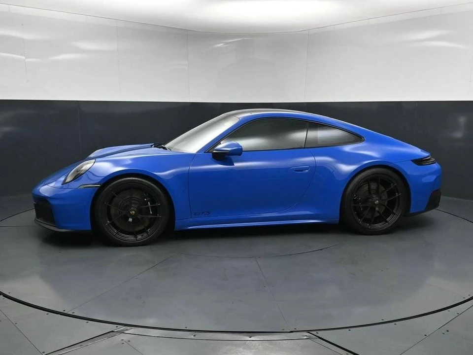 2025 Porsche 992 Carrera GTS - Image 2 of 5