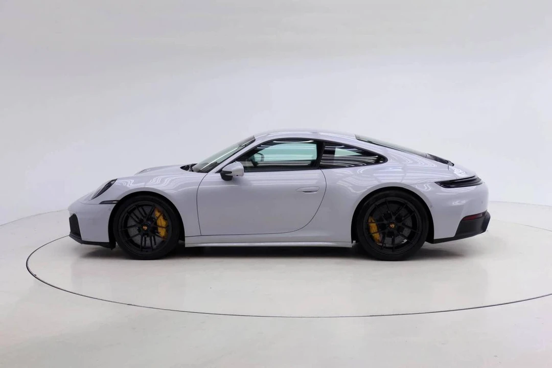 2025 Porsche 992 Carrera GTS - Image 2 of 4