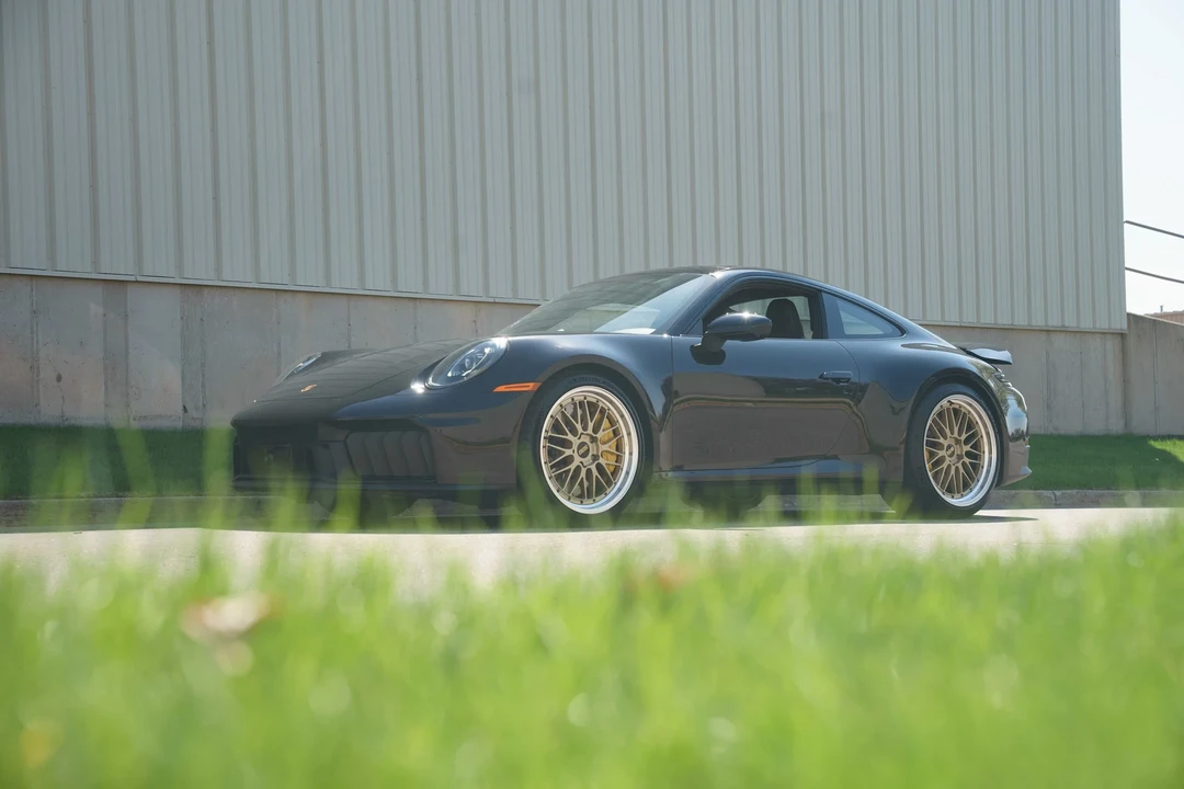 2025 Porsche 992 Carrera GTS - Image 19 of 31