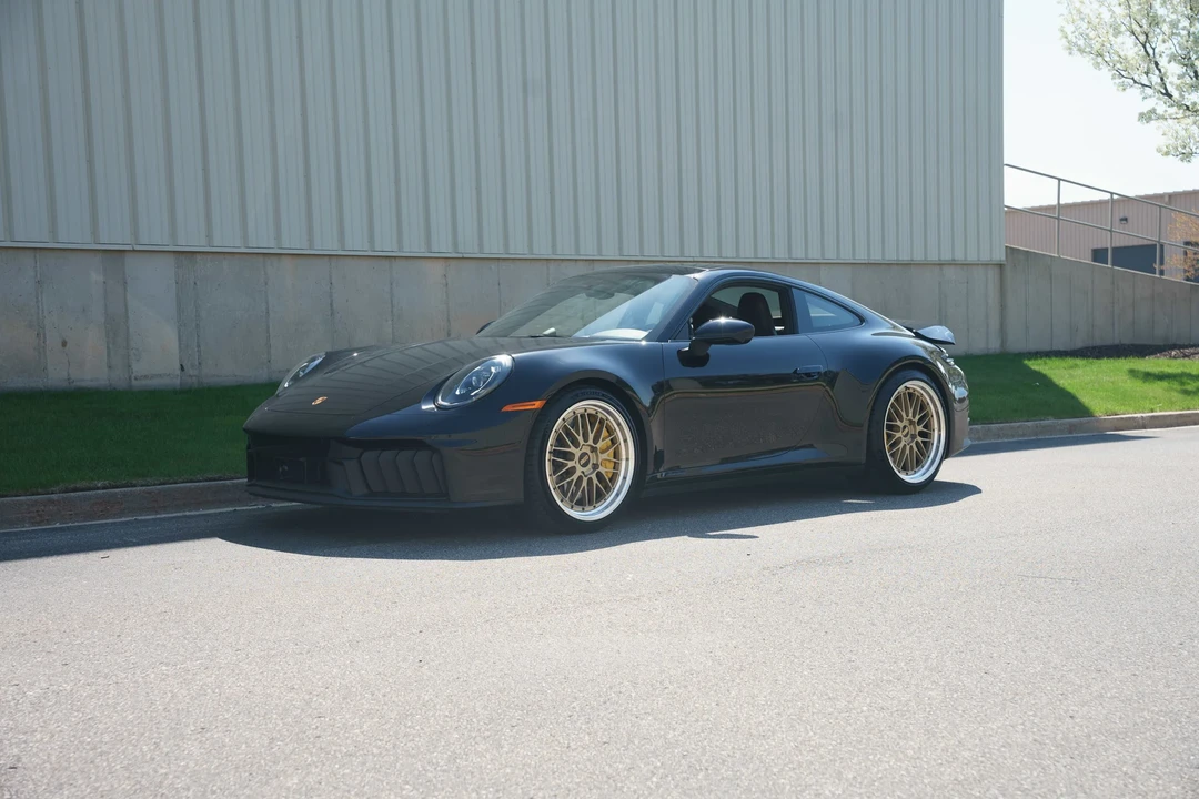2025 Porsche 992 Carrera GTS - Image 18 of 31