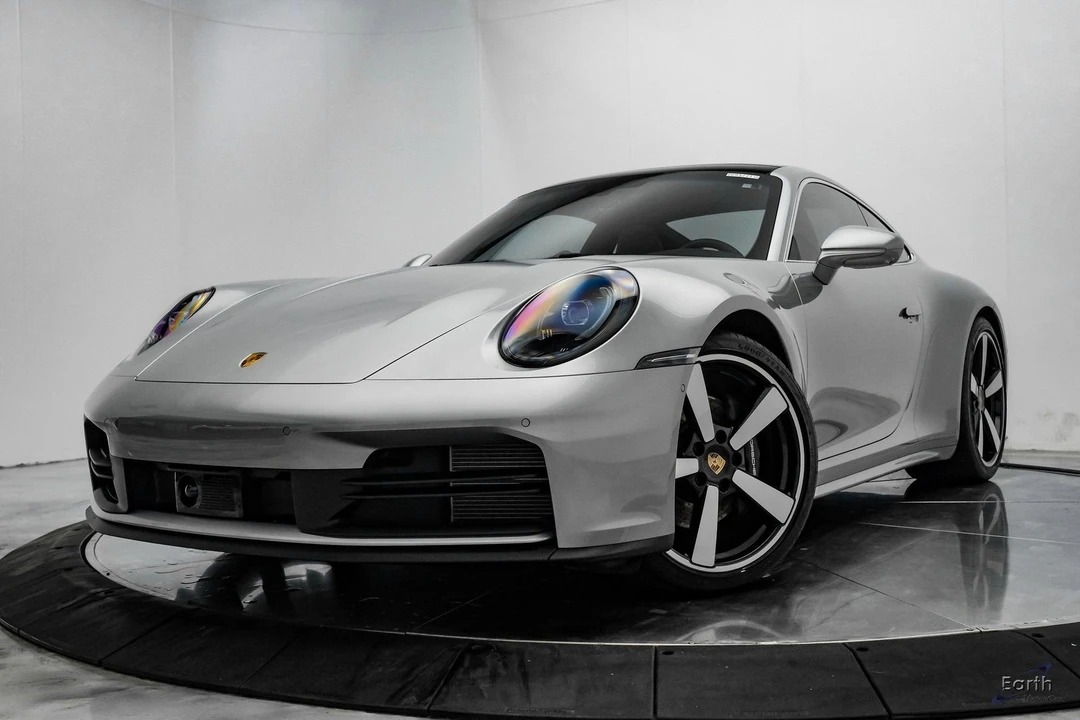 2025 Porsche 992 Carrera - Image 3 of 12