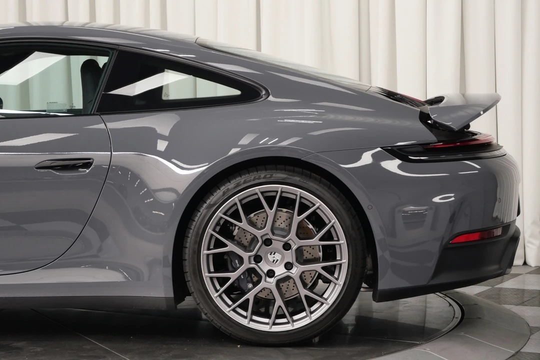 2025 Porsche 992 Carrera - Image 11 of 12
