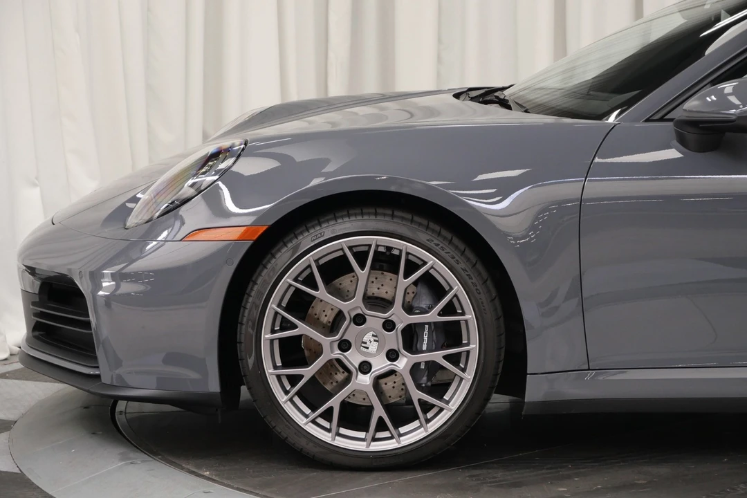 2025 Porsche 992 Carrera - Image 10 of 12