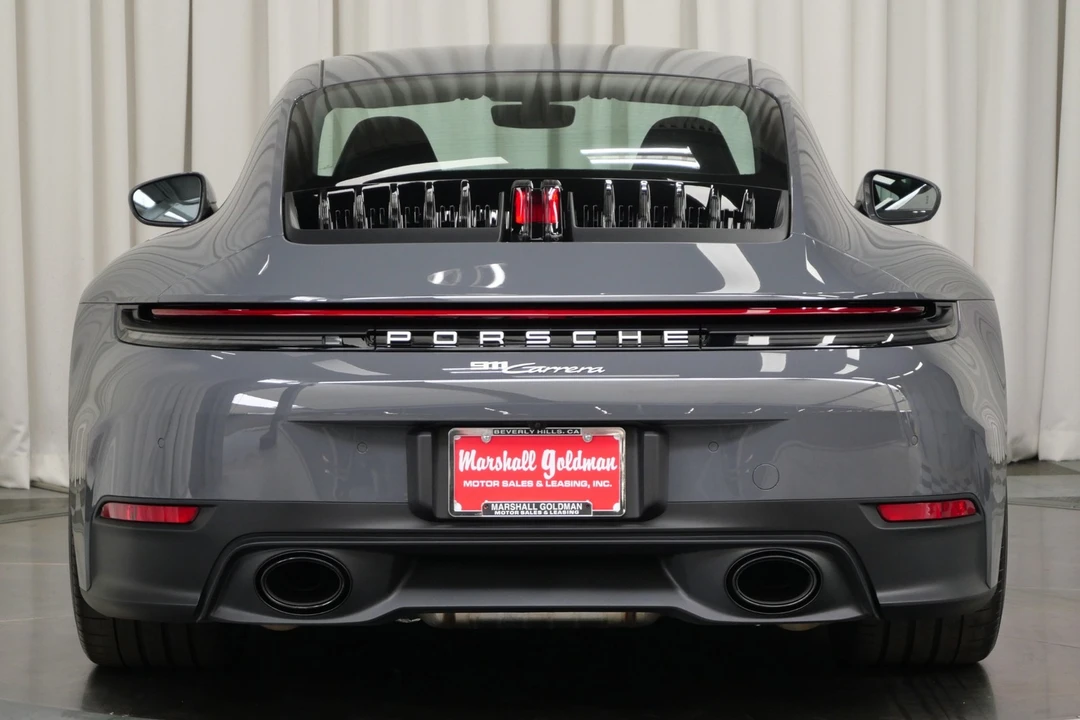 2025 Porsche 992 Carrera - Image 8 of 21