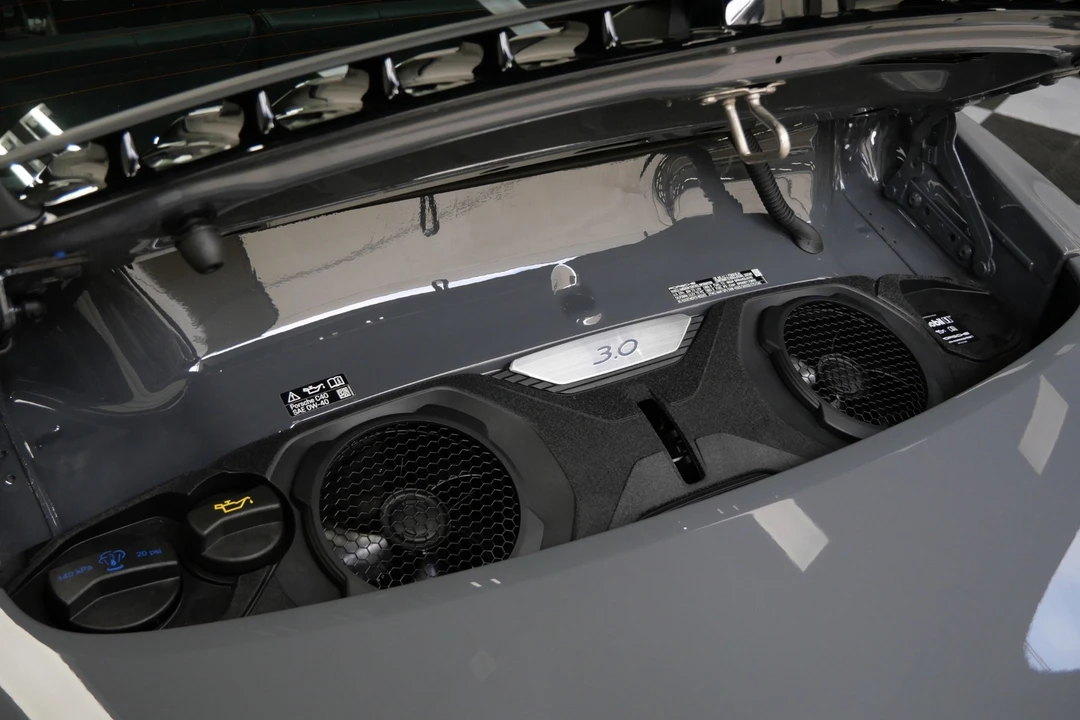 2025 Porsche 992 Carrera - Image 12 of 21