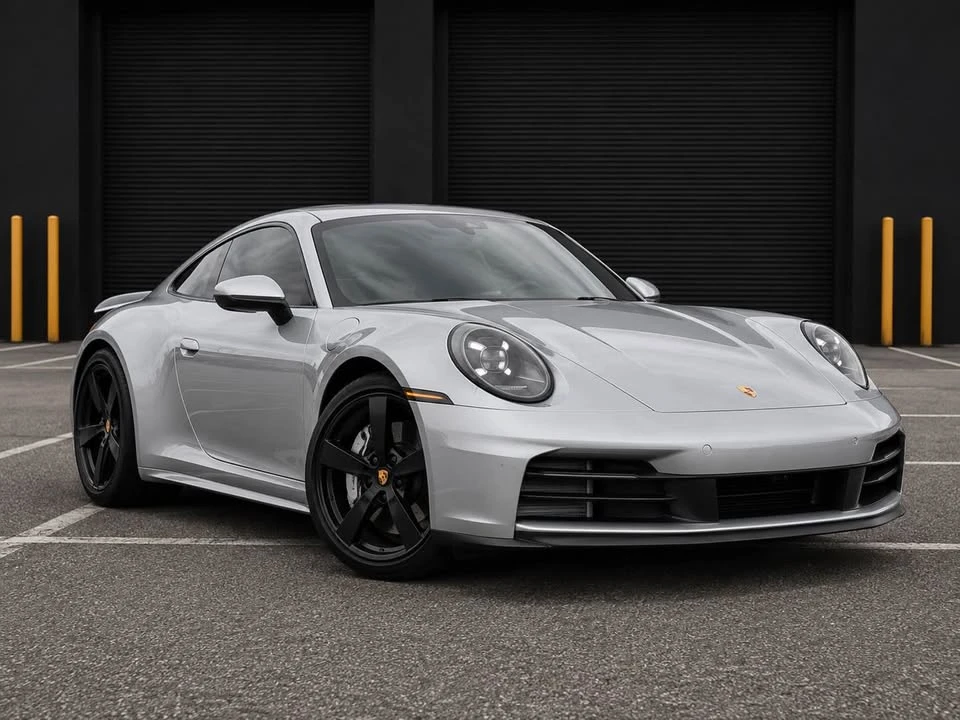 2025 Porsche 992 Carrera - Image 11 of 20