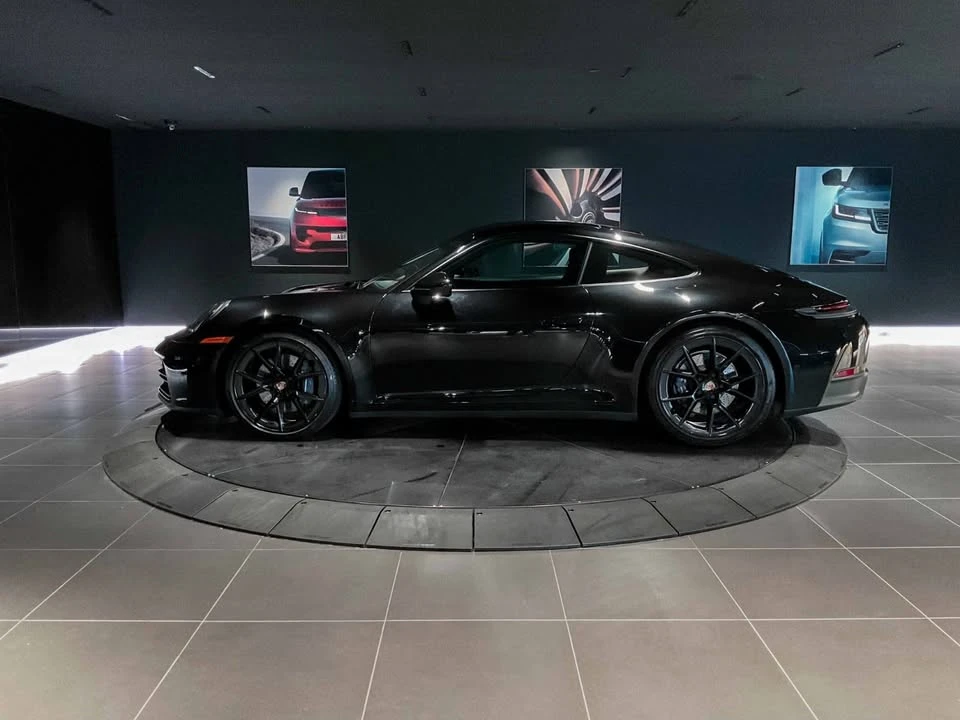 2025 Porsche 992 Carrera - Image 4 of 19
