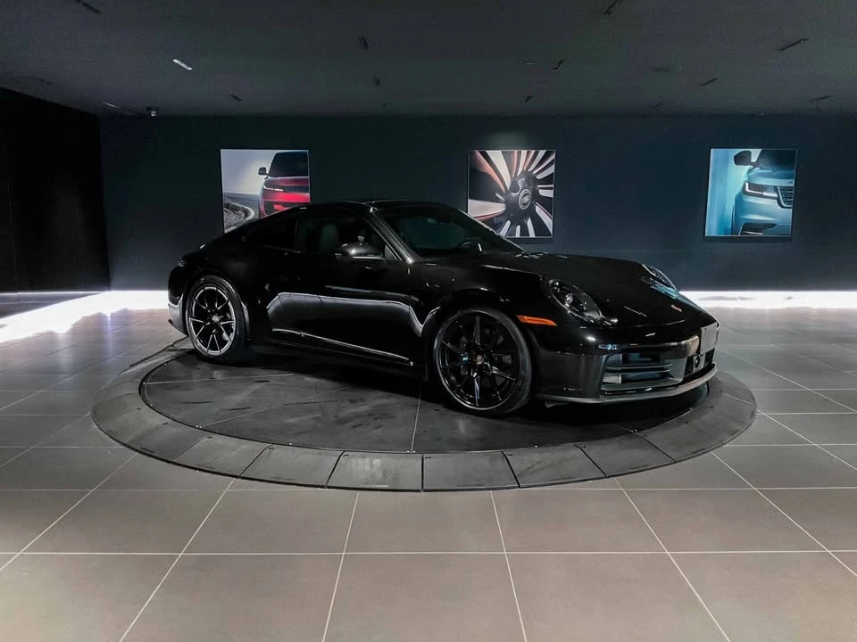 2025 Porsche 992 Carrera - Image 3 of 20