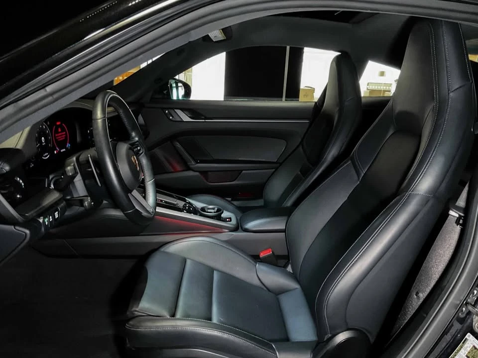 2025 Porsche 992 Carrera - Image 11 of 20