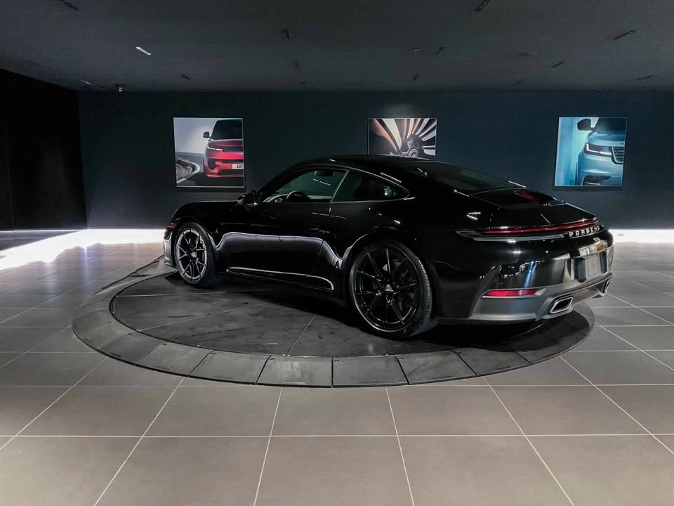 2025 Porsche 992 Carrera - Image 6 of 20