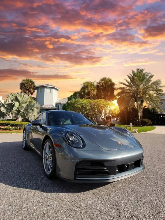 2025 Porsche 992 Carrera - Image 9 of 20