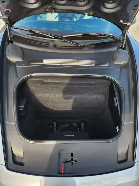 2025 Porsche 992 Carrera - Image 18 of 20