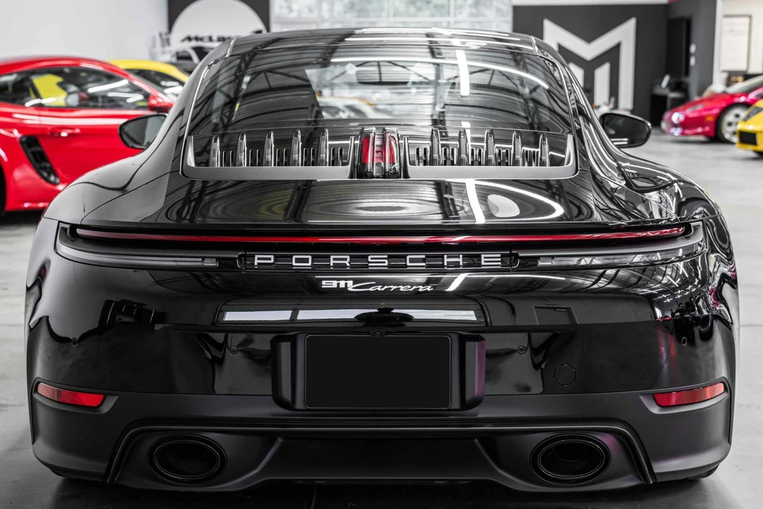 2025 Porsche 992 Carrera - Image 7 of 21
