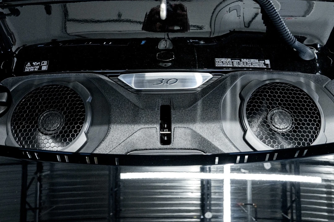 2025 Porsche 992 Carrera - Image 11 of 21