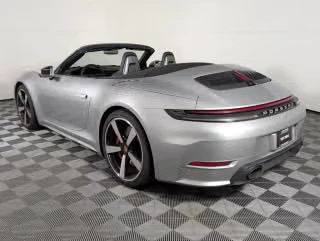 2025 Porsche 992 Carrera S - Image 17 of 31
