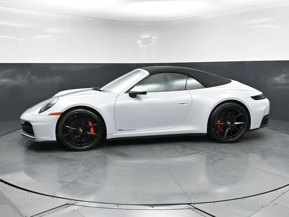 2025 Porsche 992 Carrera S - Image 2 of 31