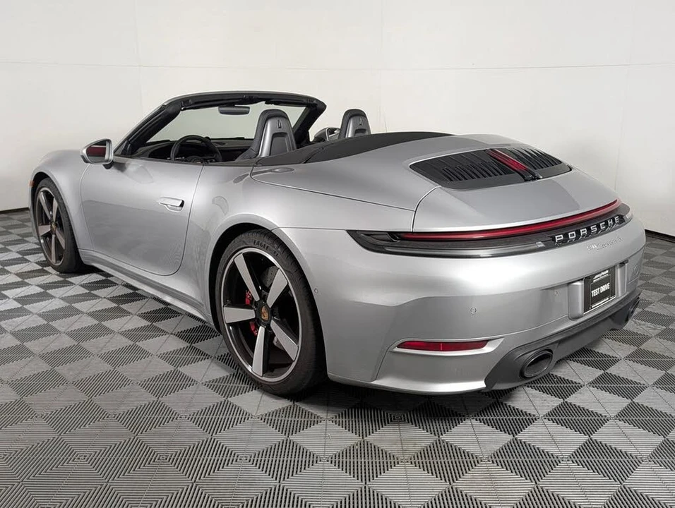 2025 Porsche 992 Carrera S - Image 3 of 31