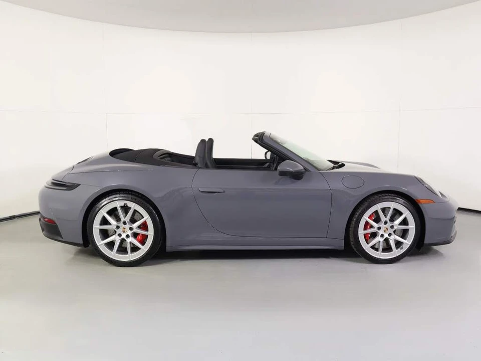 2025 Porsche 992 Carrera S - Image 8 of 29