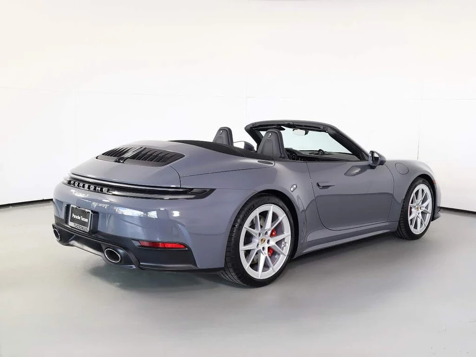 2025 Porsche 992 Carrera S - Image 7 of 29