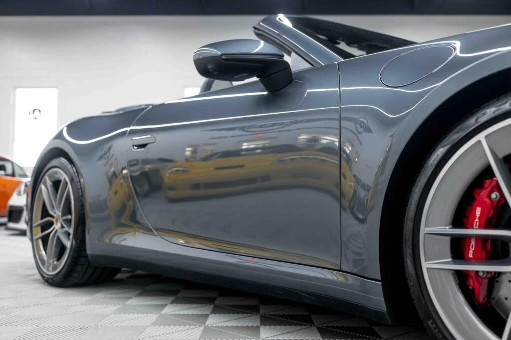 2025 Porsche 992 Carrera S - Image 20 of 31