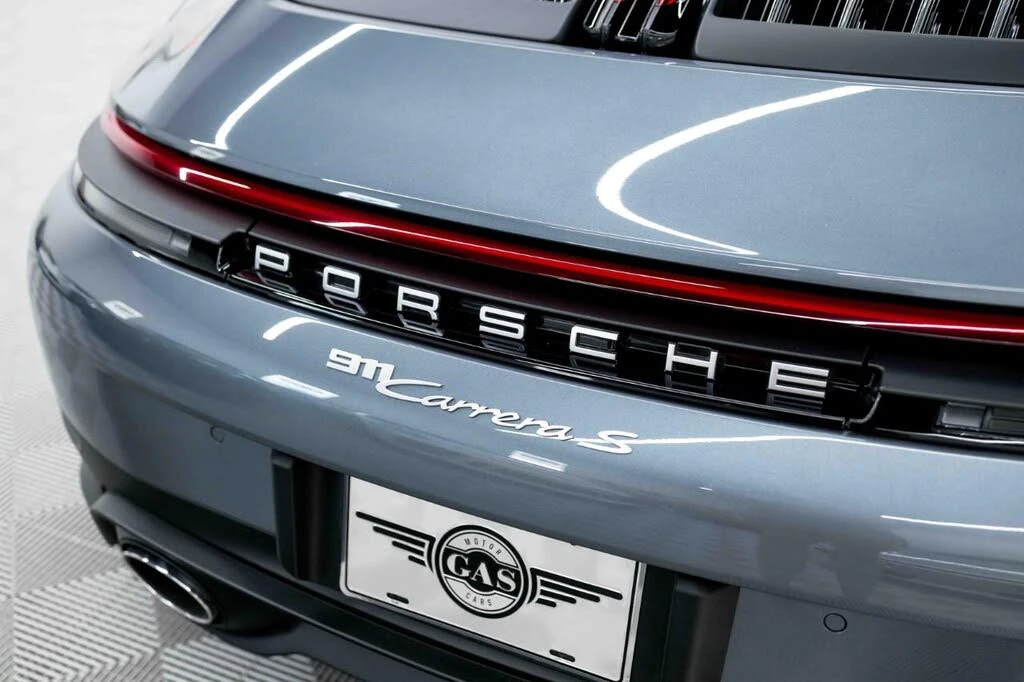 2025 Porsche 992 Carrera S - Image 24 of 31