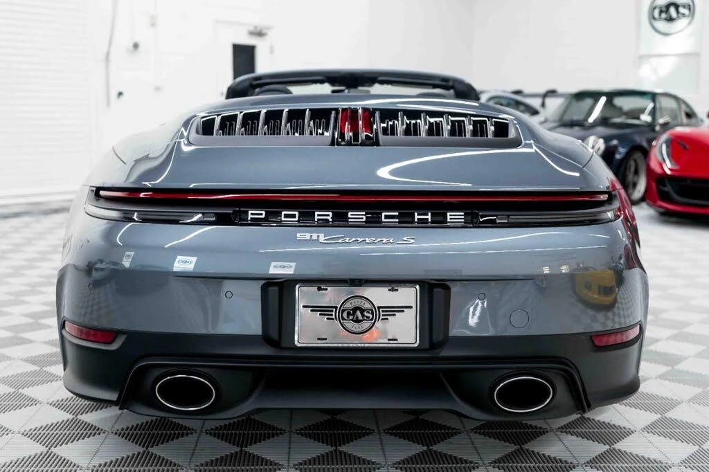 2025 Porsche 992 Carrera S - Image 8 of 31
