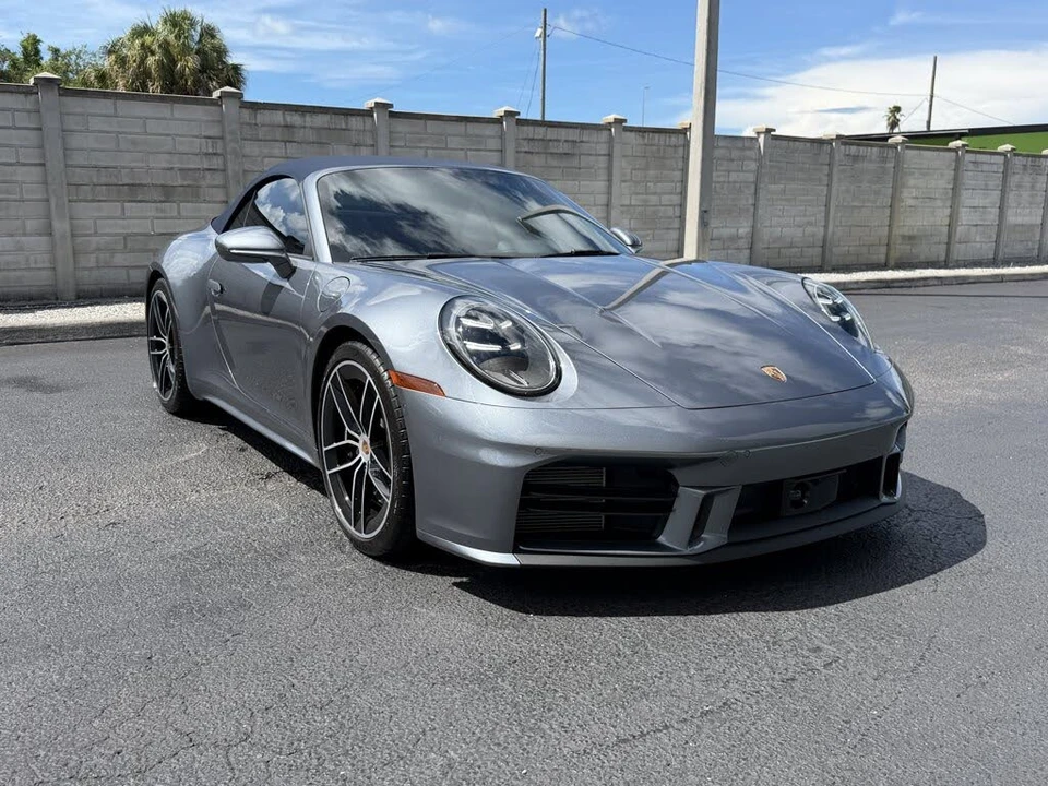 2025 Porsche 992 Carrera S - Image 8 of 31