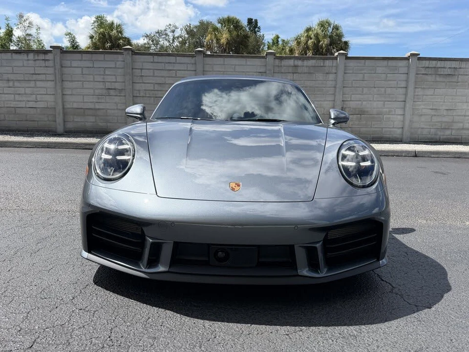 2025 Porsche 992 Carrera S - Image 7 of 31