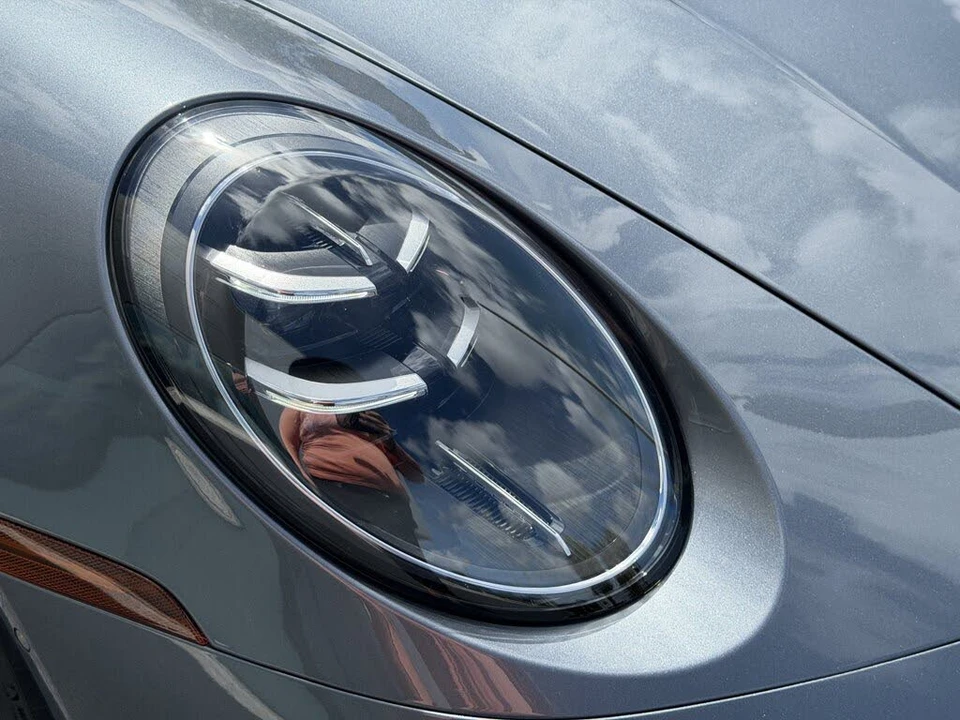 2025 Porsche 992 Carrera S - Image 12 of 31