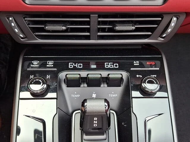 2025 Porsche 992 Carrera S - Image 19 of 31