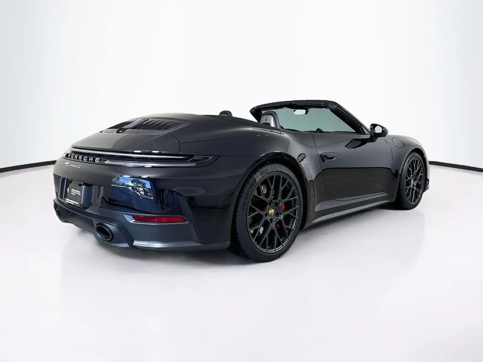 2025 Porsche 992 Carrera S - Image 7 of 7