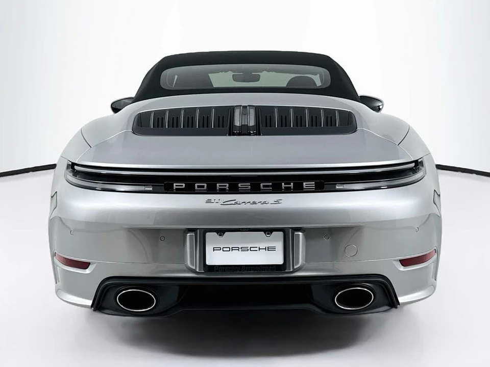 2025 Porsche 992 Carrera S - Image 9 of 30
