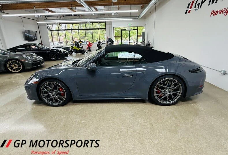 2025 Porsche 992 Carrera S - Image 24 of 31