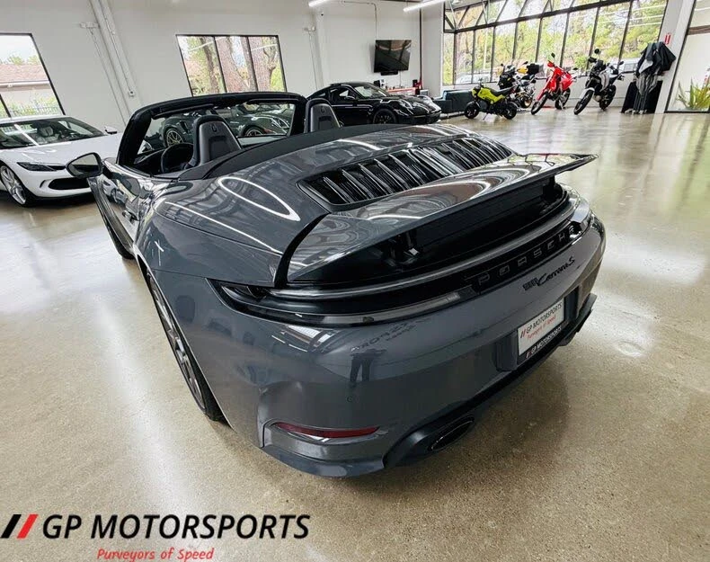 2025 Porsche 992 Carrera S - Image 29 of 31