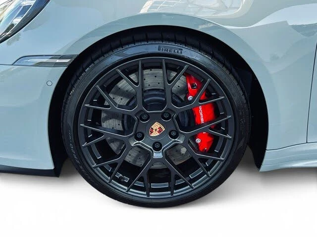 2025 Porsche 992 Carrera S - Image 19 of 31