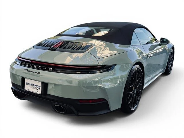 2025 Porsche 992 Carrera S - Image 15 of 31