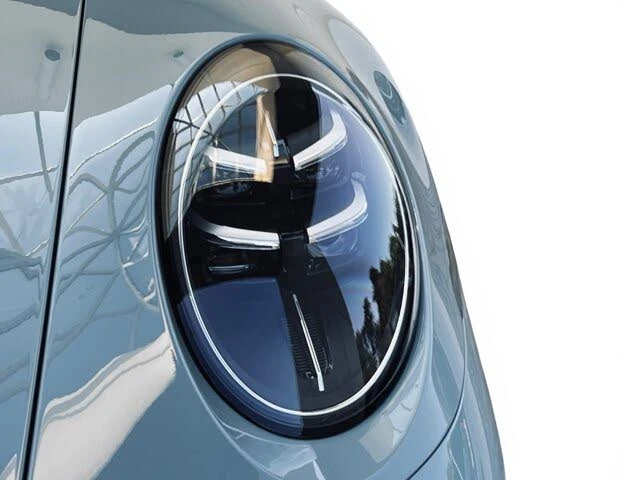 2025 Porsche 992 Carrera S - Image 7 of 31