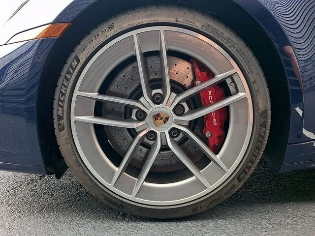 2025 Porsche 992 Carrera S - Image 15 of 31